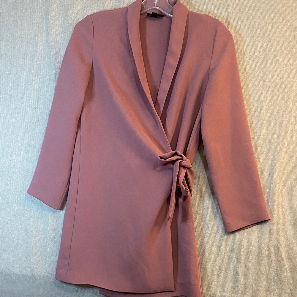 Top shop Elegant Mauve Wrap Blazer Sz Small